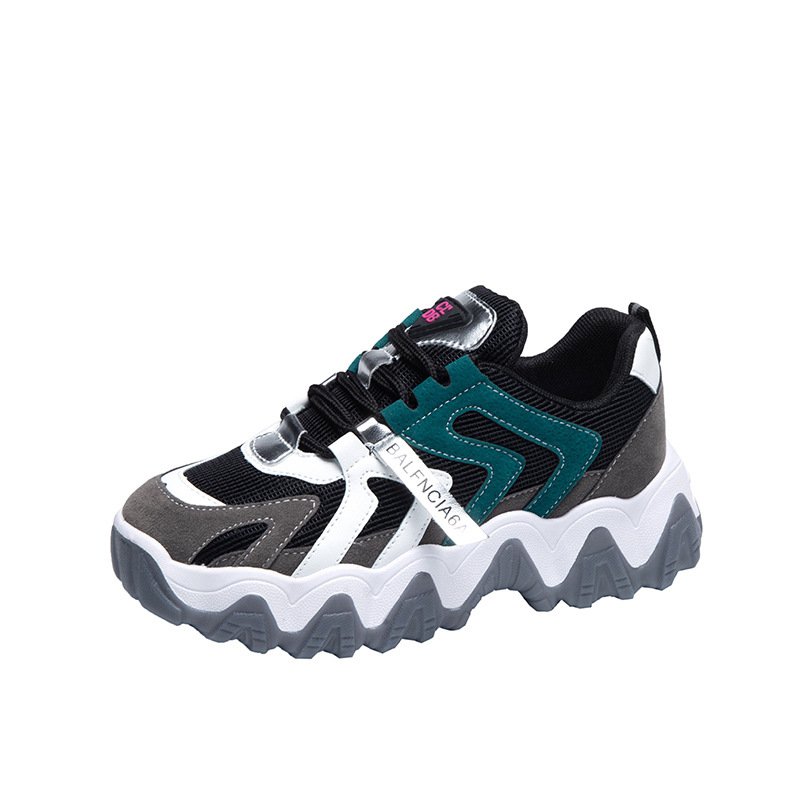 Women's super fire breathable thick-soled casual sports shoes 2020 spring new trend shoes